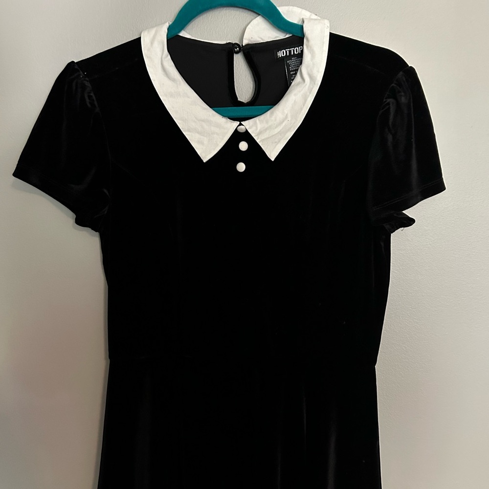 Hot Topic Wednesday Addams Dress Size M
